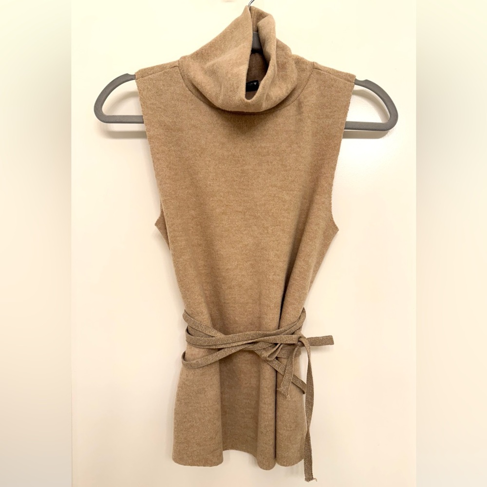 ZARA | Women's Tan Sweater Vest